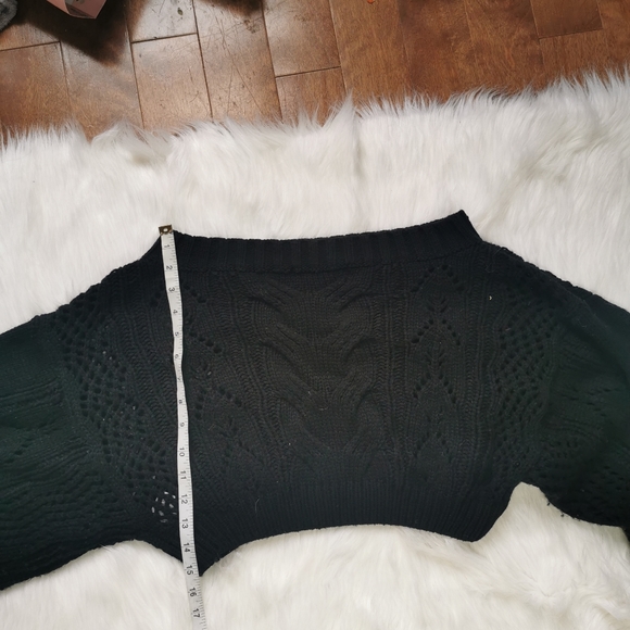 Kooka Chunky Cable Knit Sweater - Picture 4 of 5